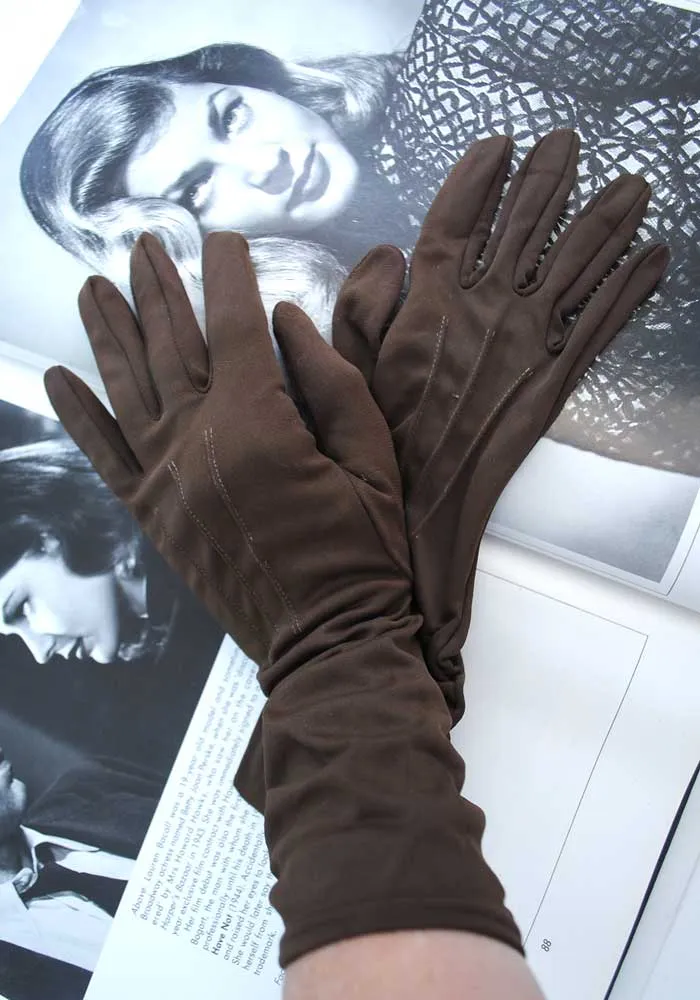 1950s Vintage Mid Length Brown Day Gloves • 3" Finger