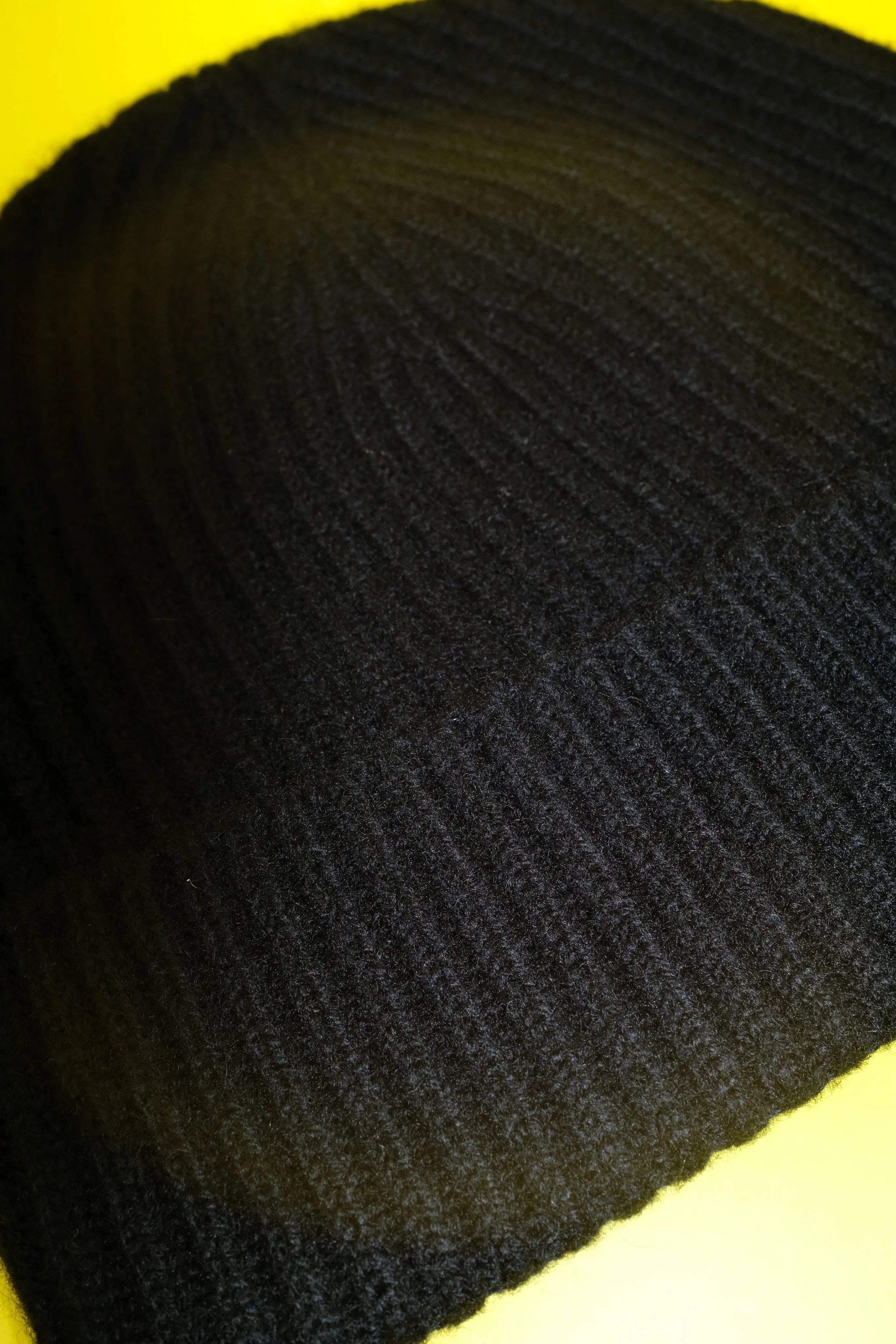 Black Cashmere Beanie