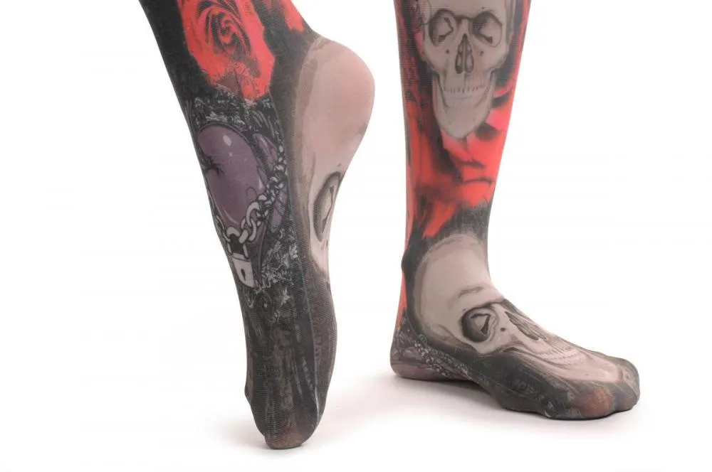 Gothic Skull With Red Roses & The Lock