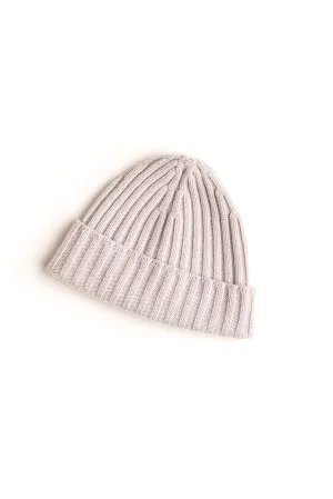 Hat made of premium cashmere