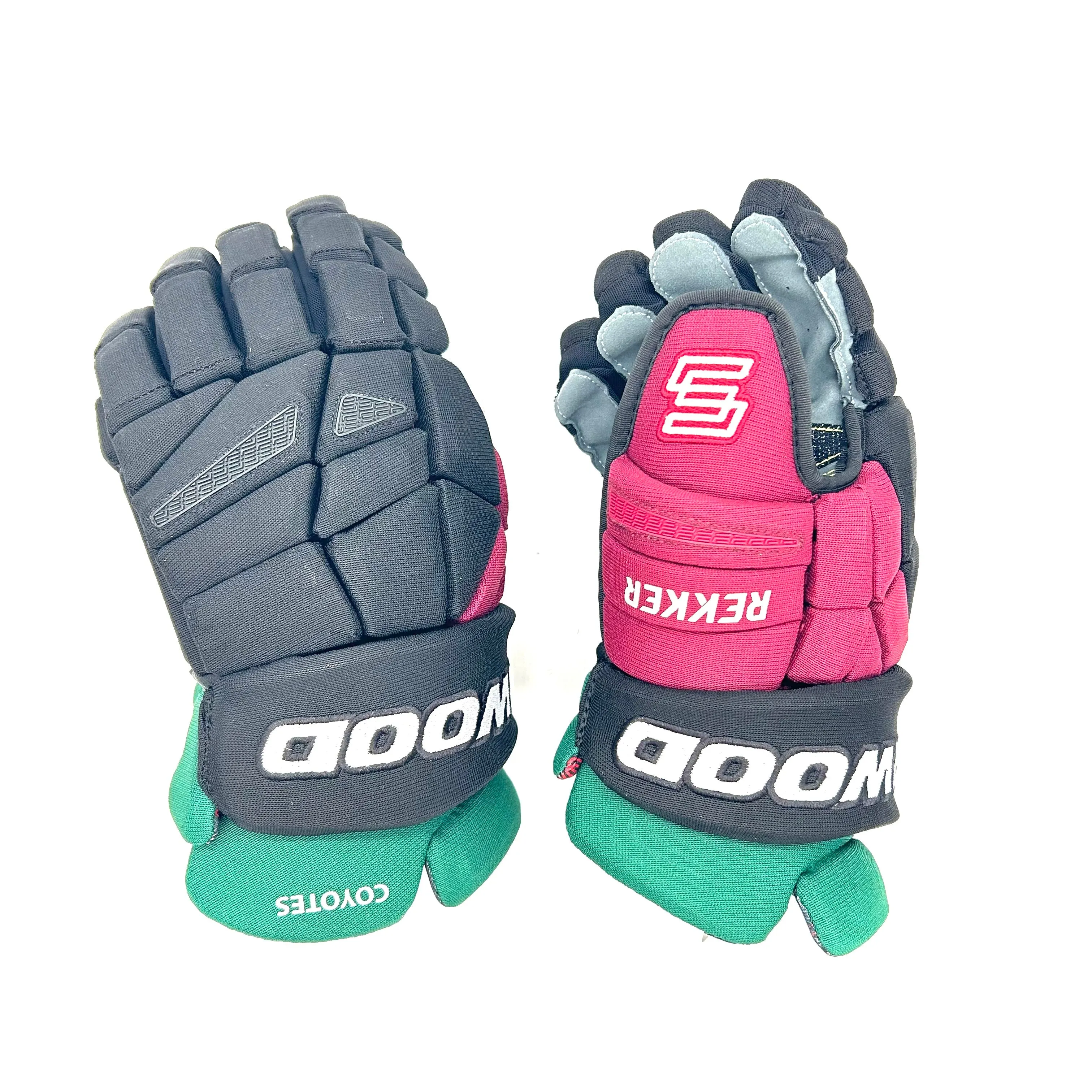Sherwood Rekker Legend Pro - NHL Pro Stock Glove - Arizona Coyotes (Black/Maroon/Green)