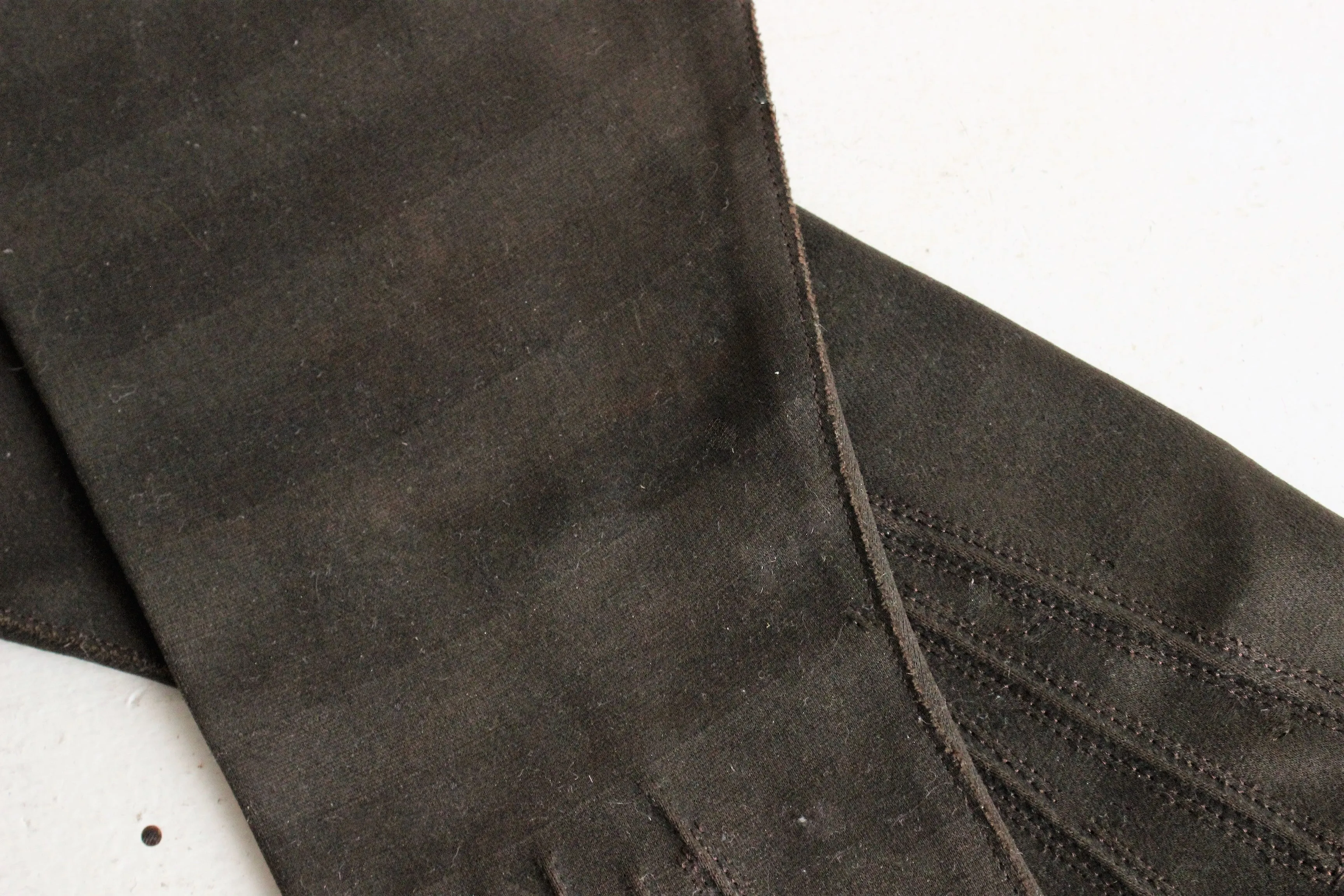 Vintage 1950s 1960s Black Striped Gloves
