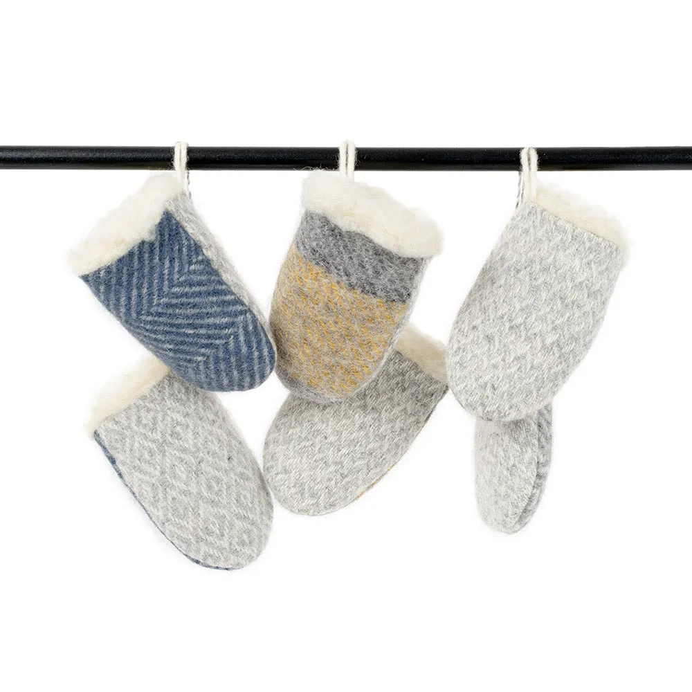 Wool mittens BLUE